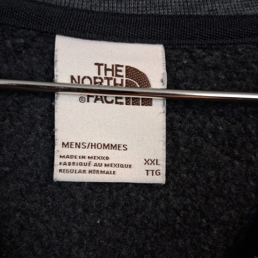 The North Face Mens XXL Heather Gray Crew Neck Logo Patch Sweatshirt Pullover